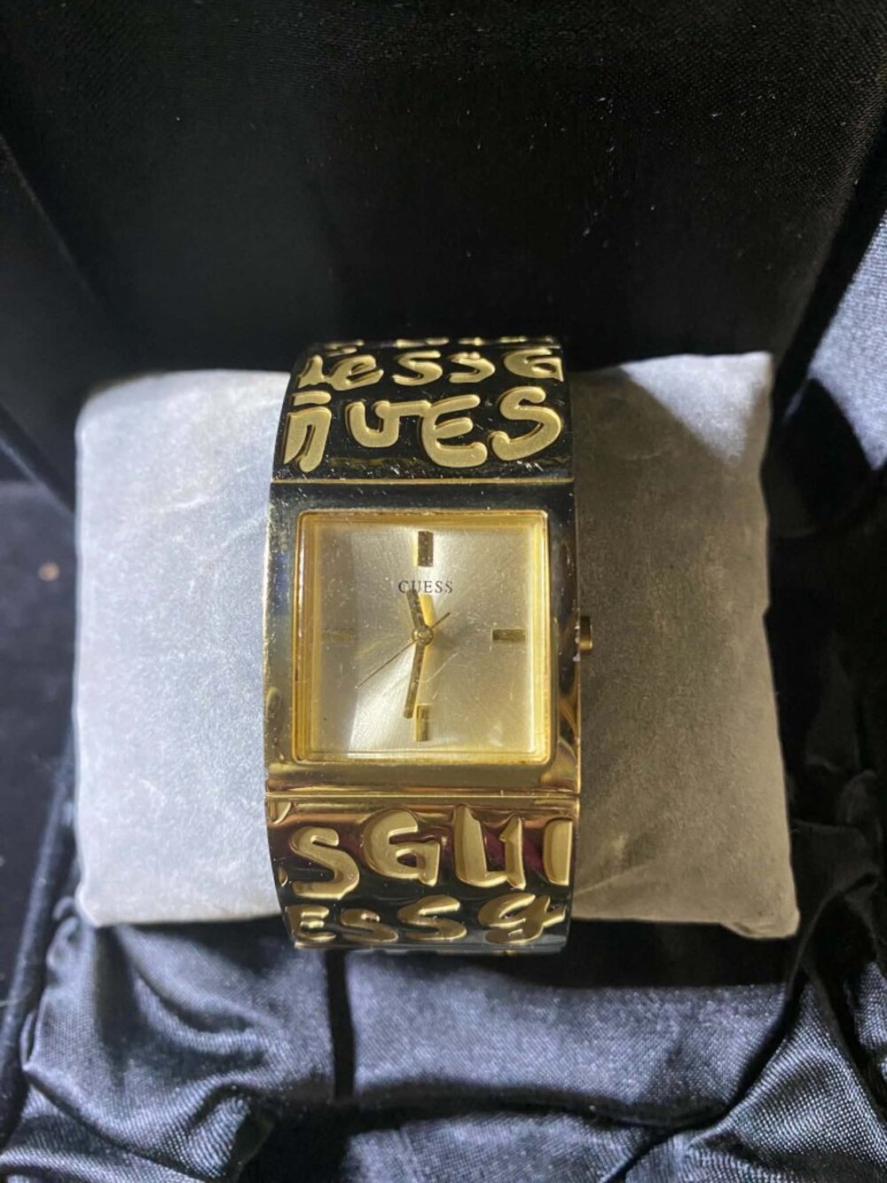 Vintage Y2K Guess Gold tone Bracelet Watch